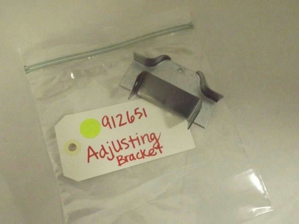 MAYTAG WHIRLPOOL DISHWASHER 912651 ADJUSTING BRACKET NEW MAYTAG WHIRLPOOL DISHWASHER 912651 ADJUSTING BRACKET NEW